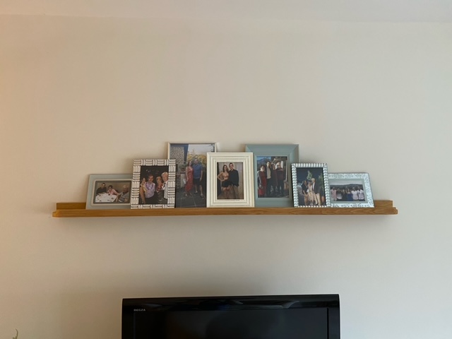 Oak Picture Shelf with Curved Ends